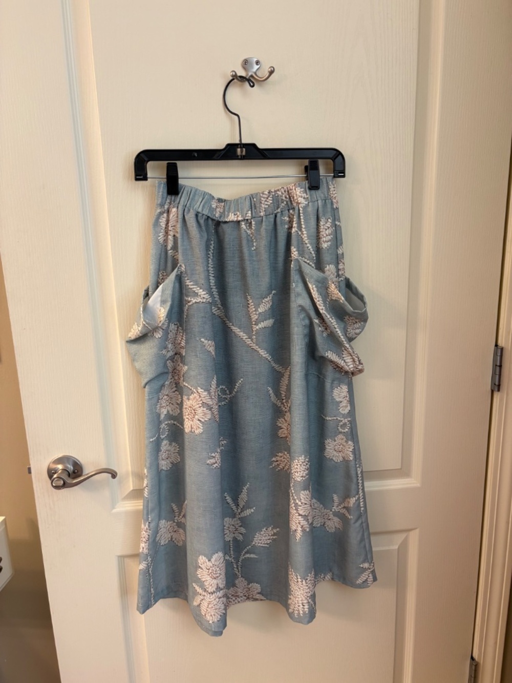 Casual Skirt with pockets - Picture 3 of 3